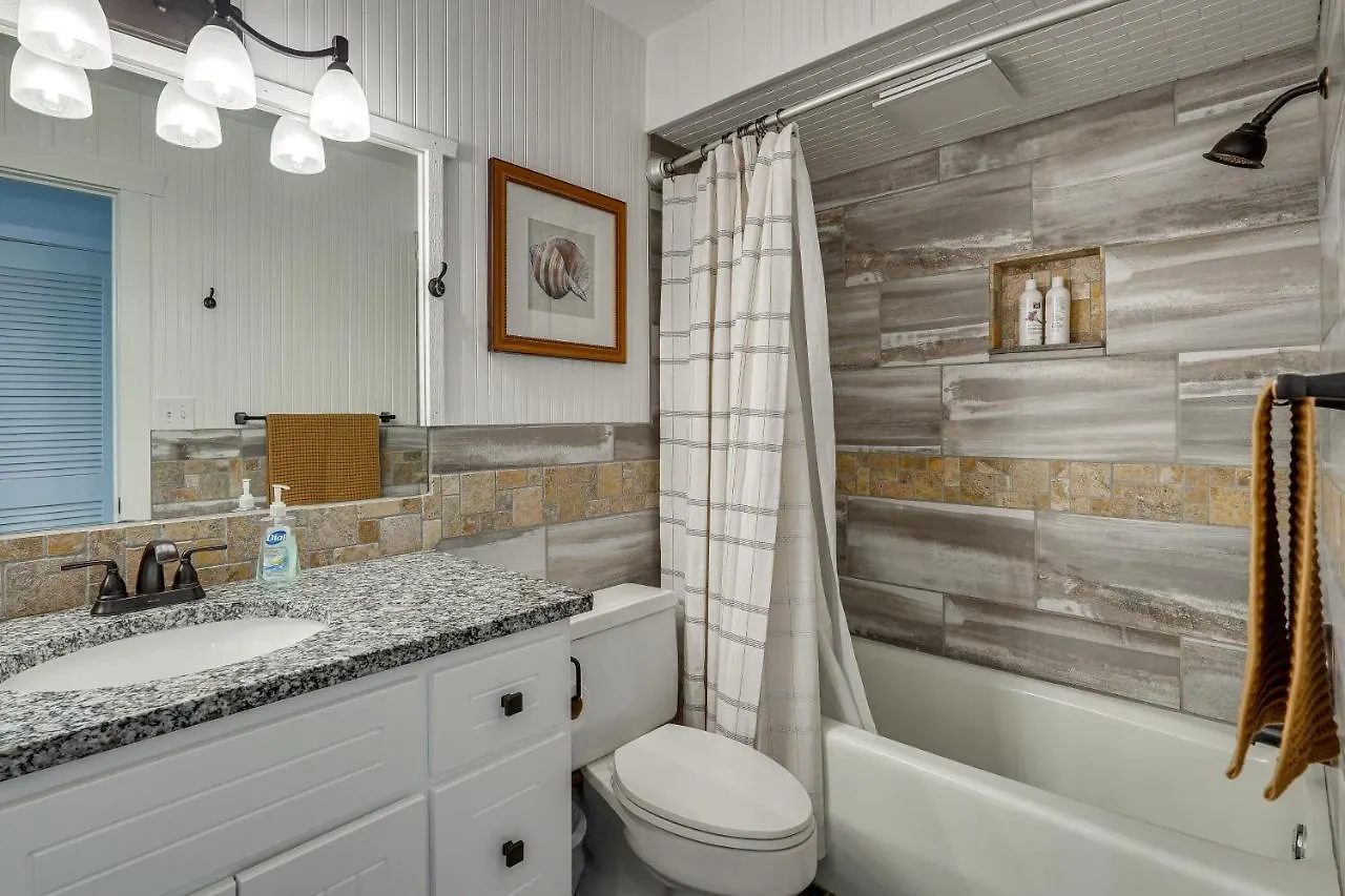 Panama City Beach Condo With Community Pool, Hot Tub Panama City Beach