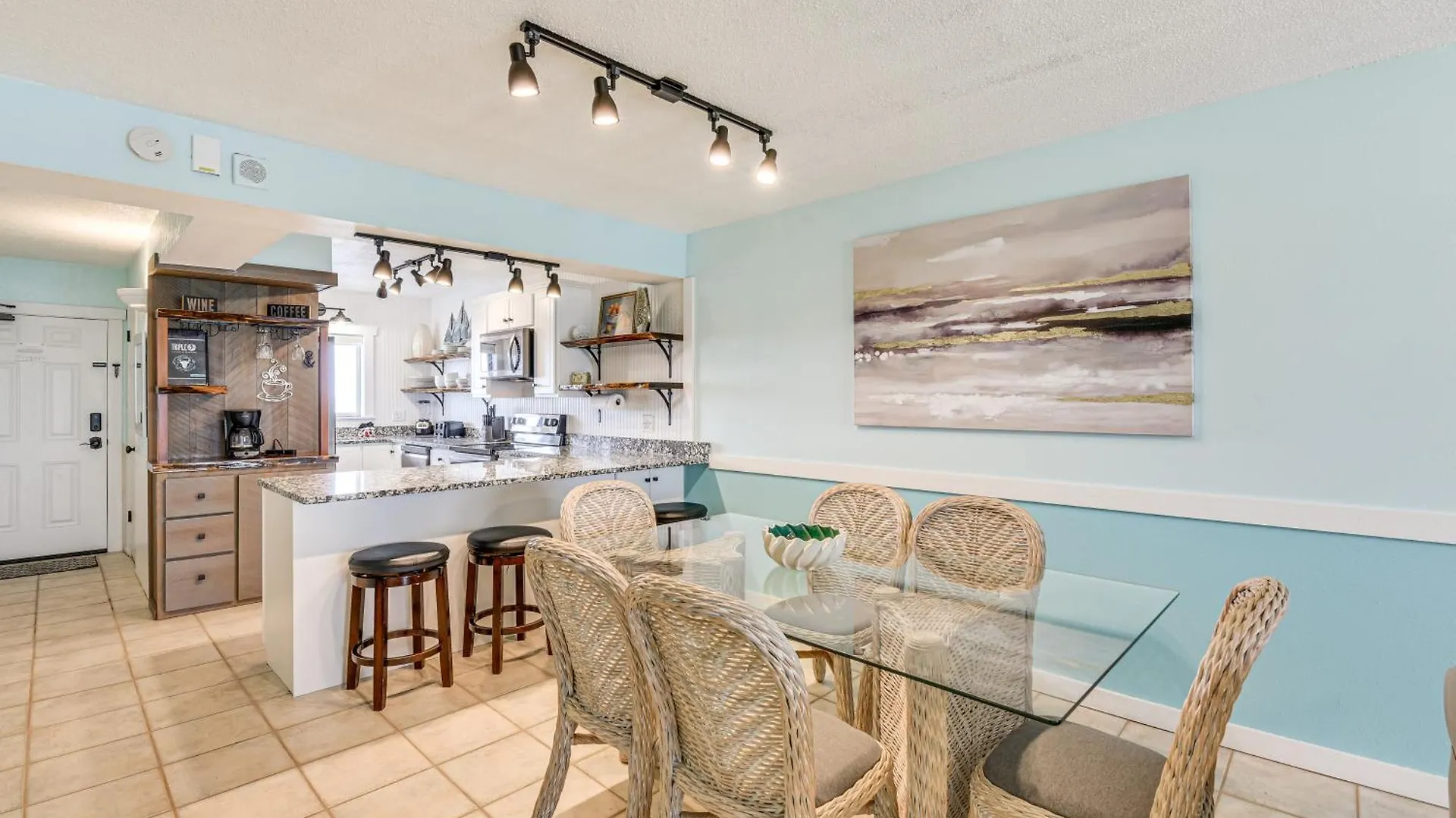 Panama City Beach Condo With Community Pool, Hot Tub United States